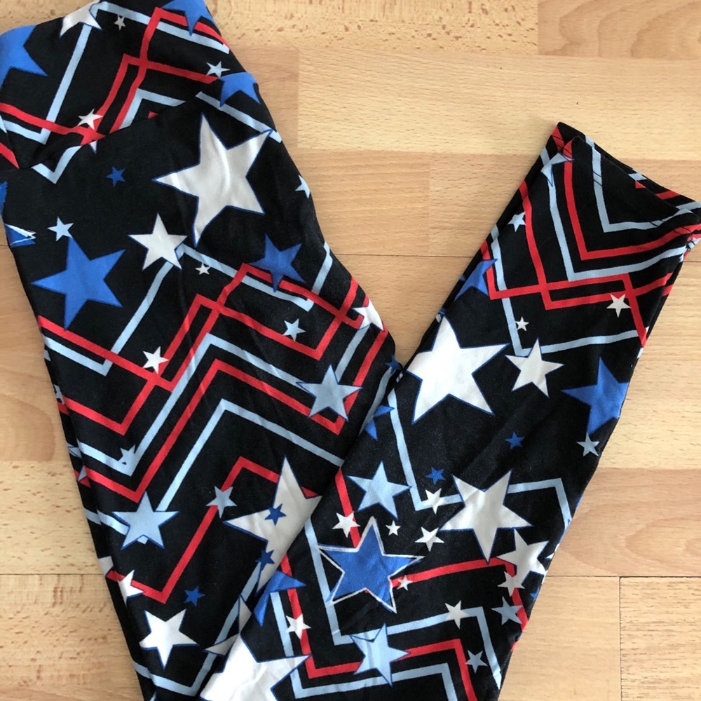 LuLaRoe Leggings 4th of July OS